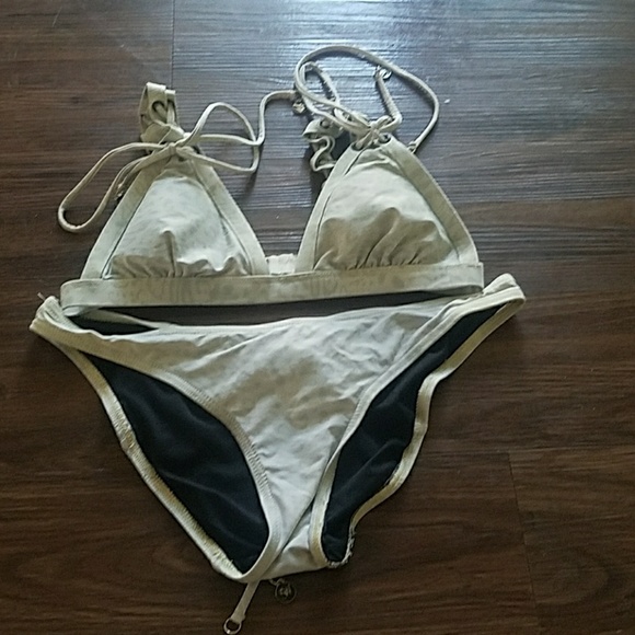 Bikini set - Picture 1 of 1